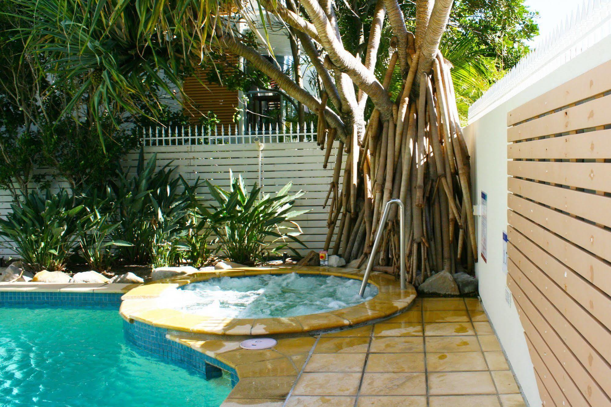 Aparthotel Indigo Blue Gold Coast Exterior foto